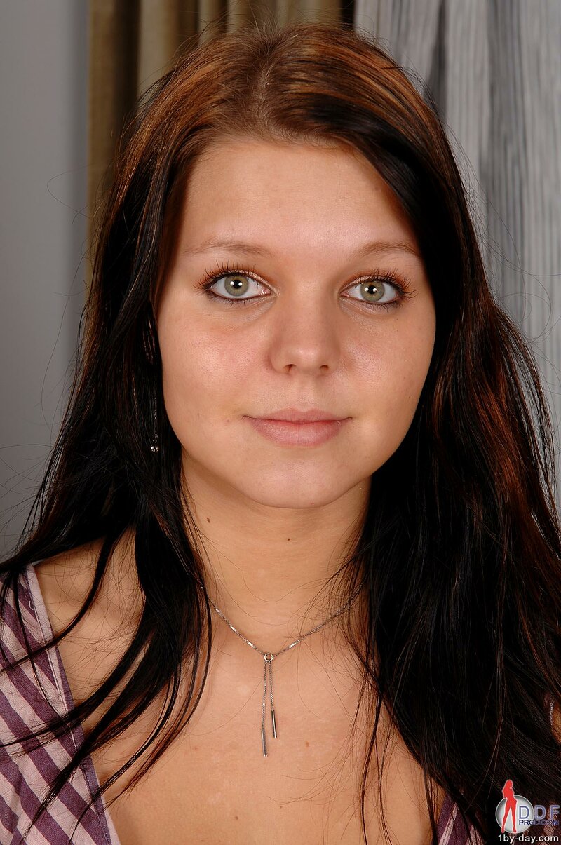 Мария, 27